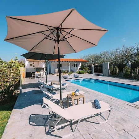 Reni Garden House Villa อาฟานโท ภายนอก รูปภาพ