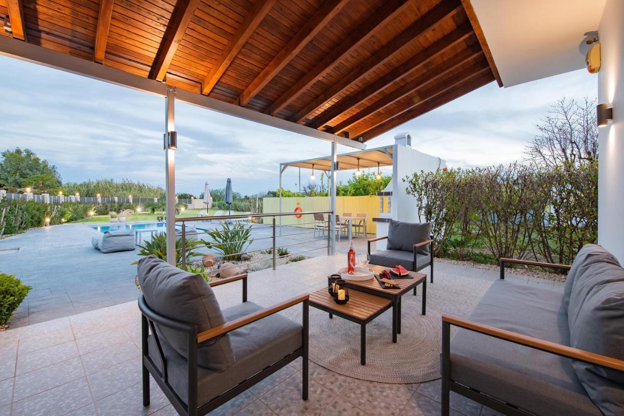 Reni Garden House Villa อาฟานโท ภายนอก รูปภาพ